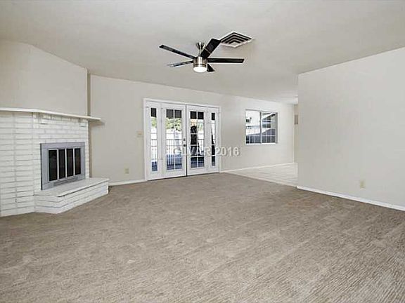 3rd image of 4449 Eureka Cir