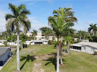 9934 Almetta Ave, Fort Myers, FL 33919