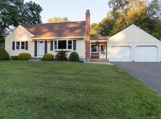 1 Lois Ln, Enfield, CT 06082