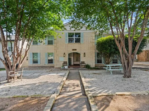 3438 Willowrun Dr APT C, Austin, TX 78704