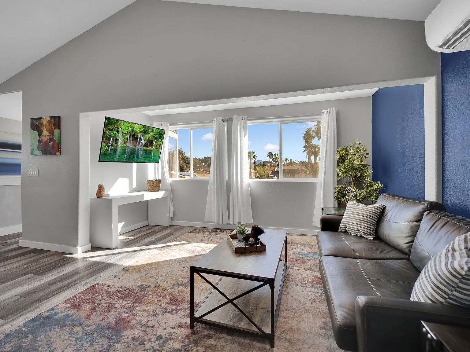 2261 Marlboro Dr — Photo 3