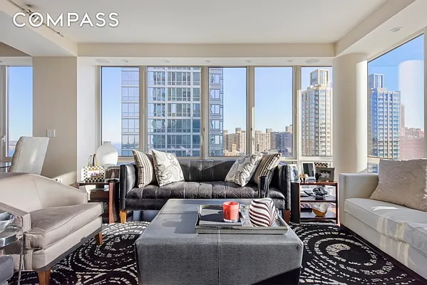 Rented by Compass | media 1