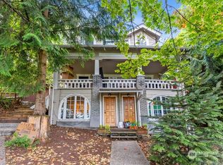 5219 22nd Ave NE, Seattle, WA 98105