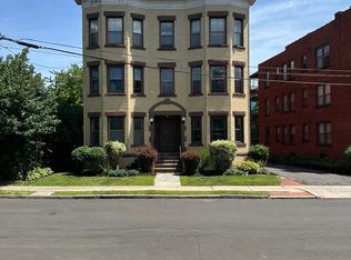 Essex, Hartford, CT 06114