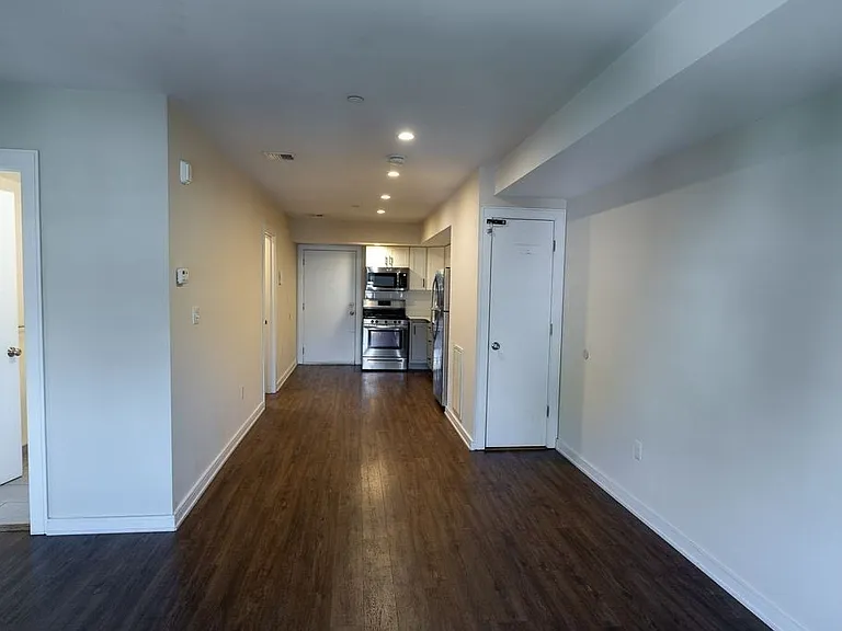 332 Talbot Ave #4-14 — Photo 6