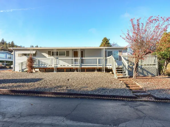 3955 S Stage Rd APT 35, Medford, OR 97501