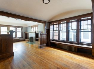 2207 N 48th St #2209, Milwaukee, WI 53208