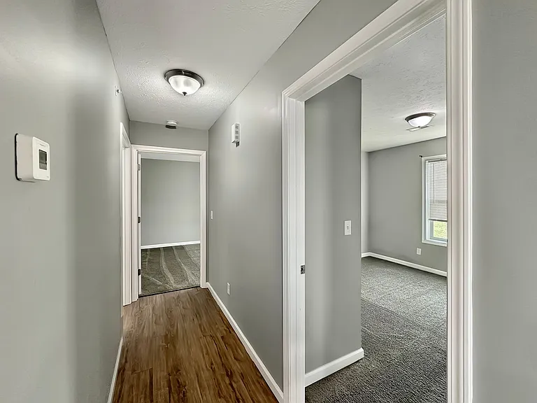 2303 N Broadway St — Photo 54