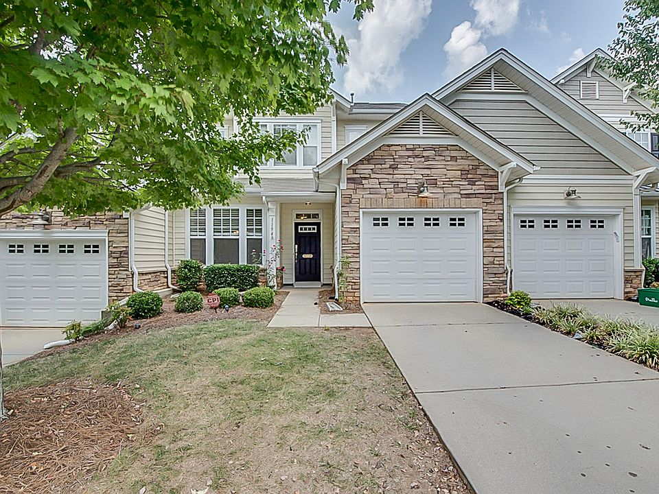 1st image of 1194 Crown Vista Dr