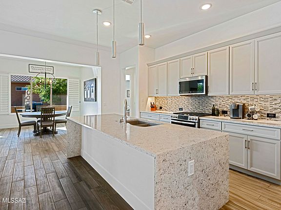 4th image of 61347 E Shale Rd