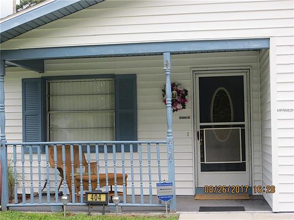 2nd image of 404 El Dorado St