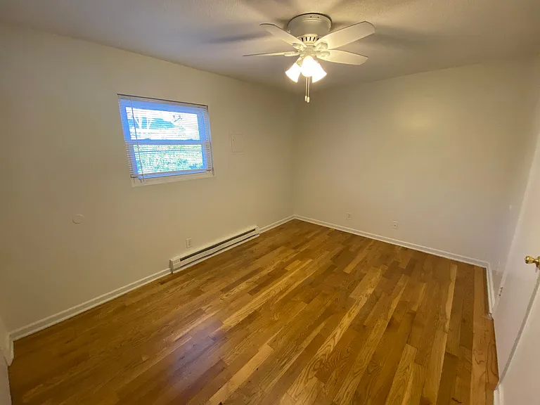 1212 Chapel Hill — Photo 7