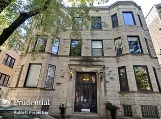 731 W Briar Pl #1, Chicago, IL 60657