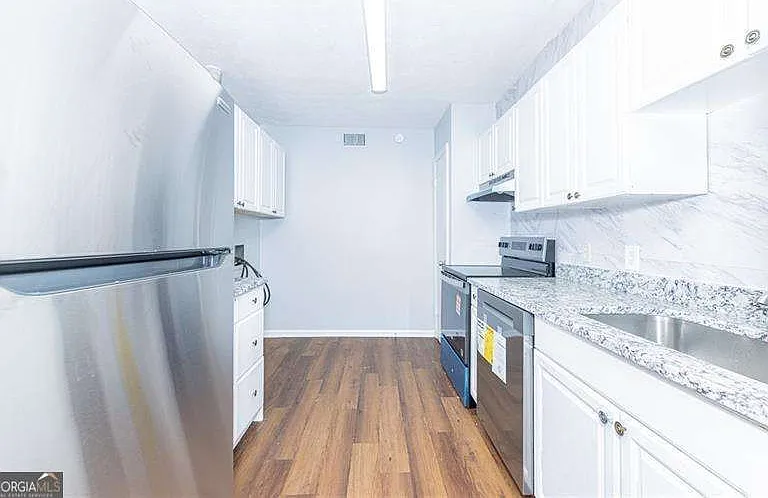 2398 Lawrenceville Hwy #H-U — Photo 8