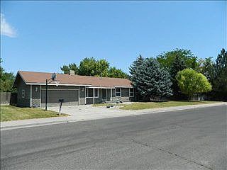 2nd image of 1151 Twin Parks Dr