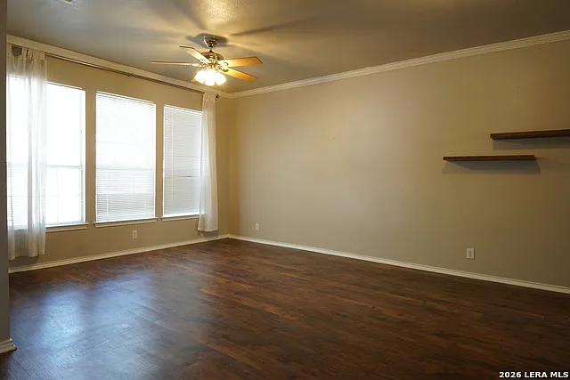 7203 Snowden Crst — Photo 5