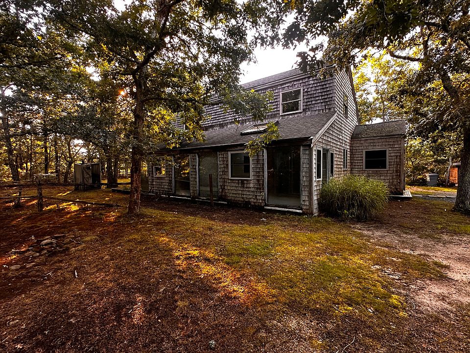 1st image of 25 Vineyard Meadow Farms Rd