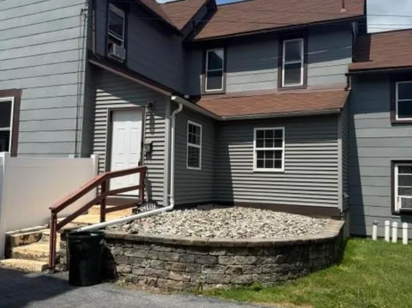 1249 Main St, Northampton, PA 18067
