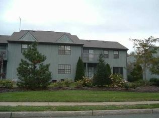 30-8 Prospect St, Metuchen, NJ 08840