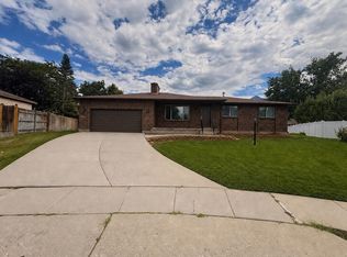 8913 S Renegade Rd, Sandy, UT 84093