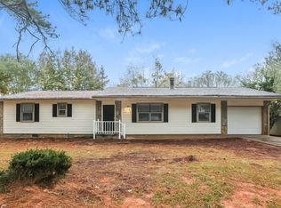4284 Ridgetop Dr, Ellenwood, GA 30294