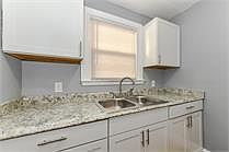 3rd image of 112 Sylvania Ave APT 1