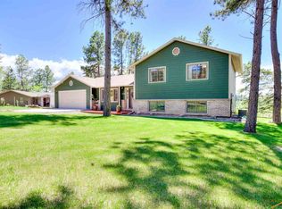 6323 Sun Ridge Rd, Rapid City, SD 57702