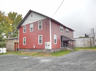 2 Dana St, West Lebanon, NH 03784