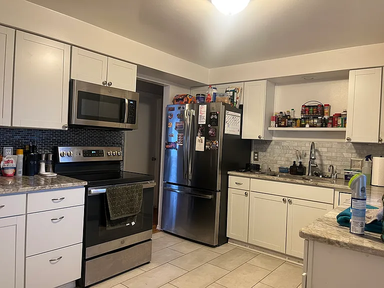 12924 E Mission Ave — Photo 3