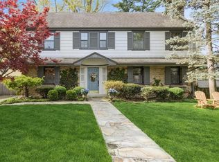 647 W 66th Ter, Kansas City, MO 64113