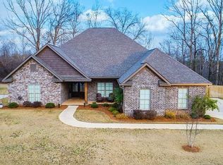 475 Mountain Meadows Ln, Wetumpka, AL 36093