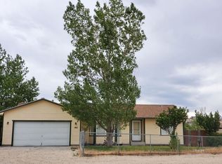 482 Lawndale Dr, Spring Creek, NV 89815