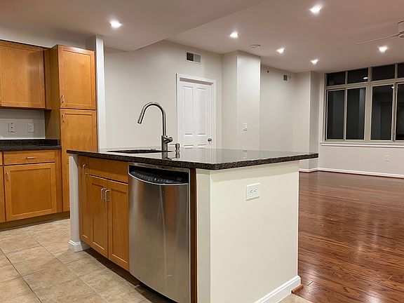 4th image of 4490 Market Commons Dr Unit 503