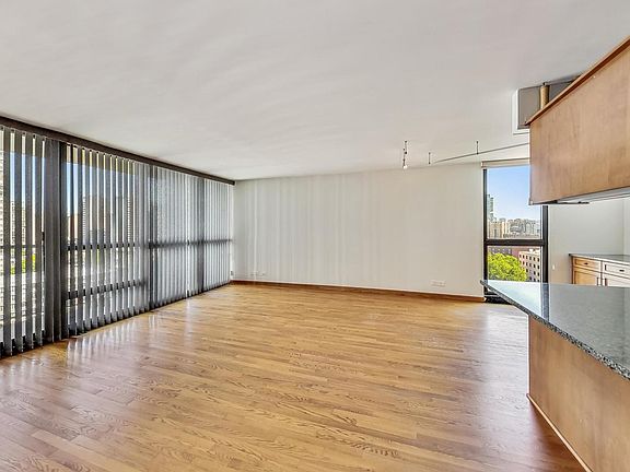4th image of 1540 N Lasalle St #1201-1202