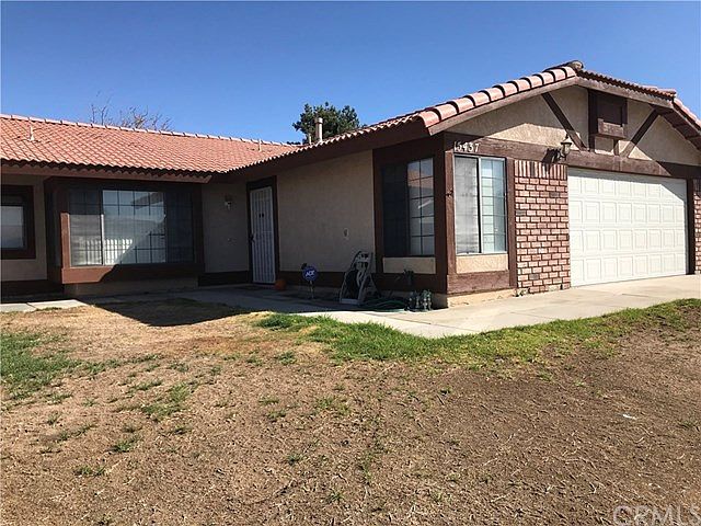 1st image of 15437 Chaparral St
