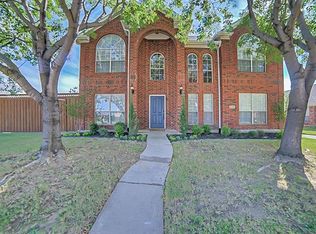 5449 Buckskin Dr, The Colony, TX 75056