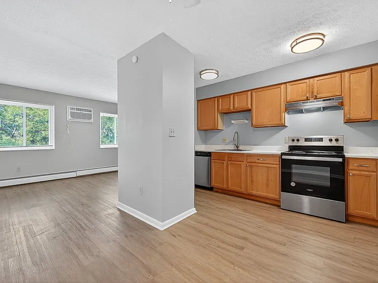 2419 Ohio Ave #L — Photo 3