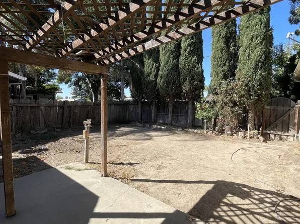 2604 Turpin Ave, Riverbank, CA 95367