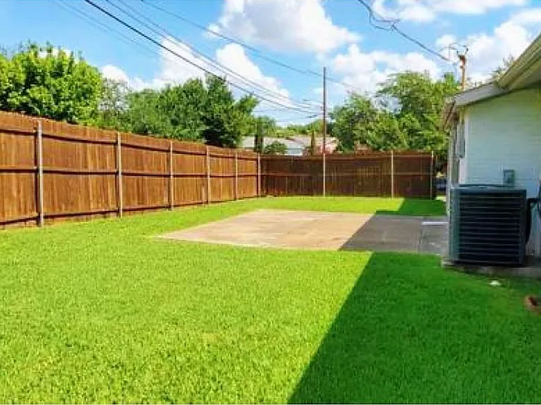 2906 Candlewick Ln — Photo 28
