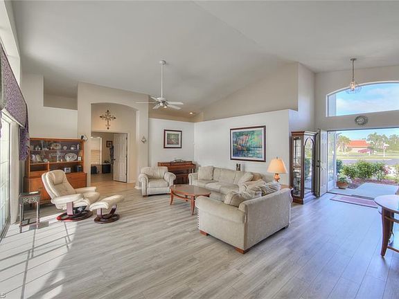 2nd image of 9091 Silver Palm Ct