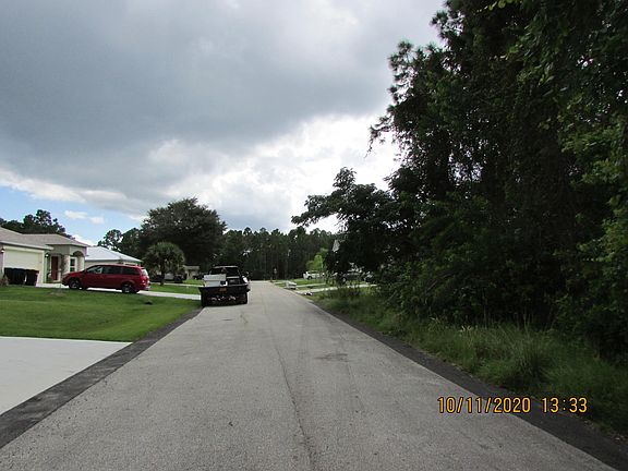 2nd image of 962 Aurelia Ave SE