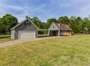 4425 Mountain Island Dr, Charlotte, NC 28214