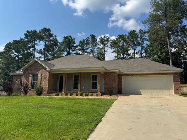 107 Fox Run Dr