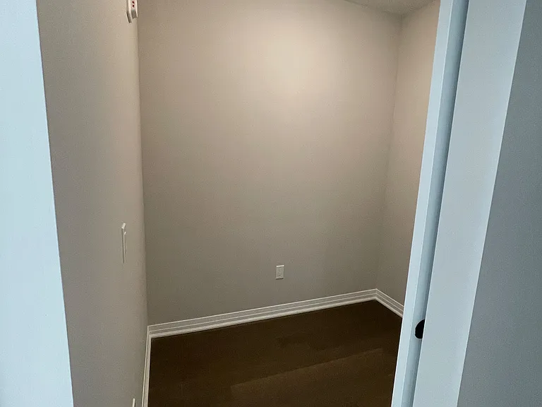 490 Gordon Krantz Ave #619 — Photo 5
