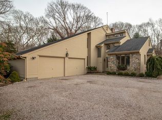 10 Spring Pond Rd, Westerly, RI 02891