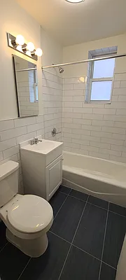 Rented by Olympic CIty Real Estate | media 7