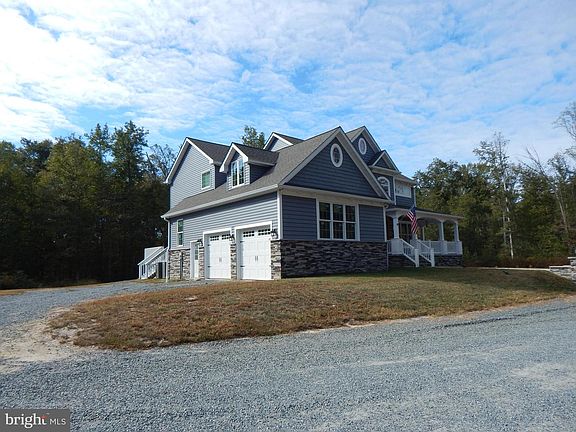 5th image of 568 Myers Dr