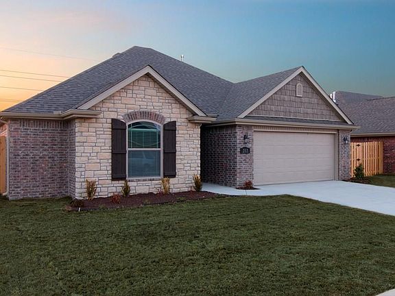 2nd image of 303 N Dinmant Ln