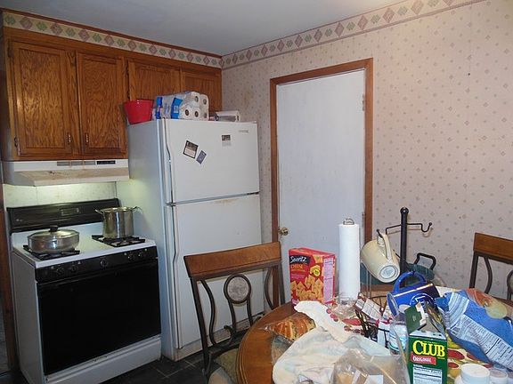 4th image of 15527 S Park Ln