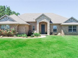 14190 Red Oak Dr, Edmond, OK 73034
